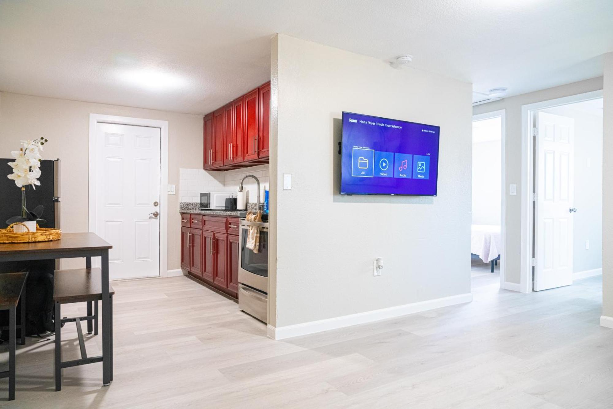 University Serenity Suites Tampa Exteriör bild